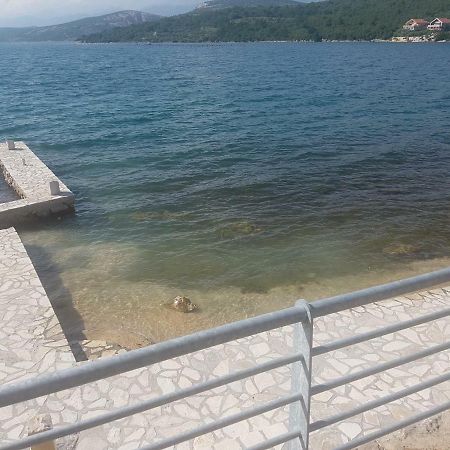Apartmani Perić Meka Draga Obrovac Zewnętrze zdjęcie