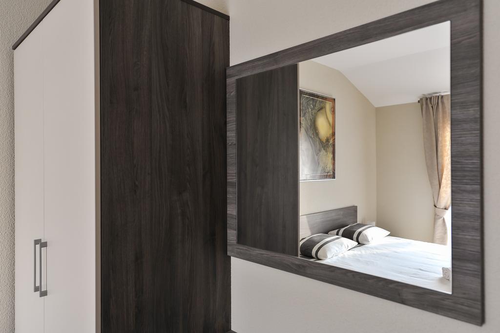 Apartmani Perić Meka Draga Obrovac Zewnętrze zdjęcie