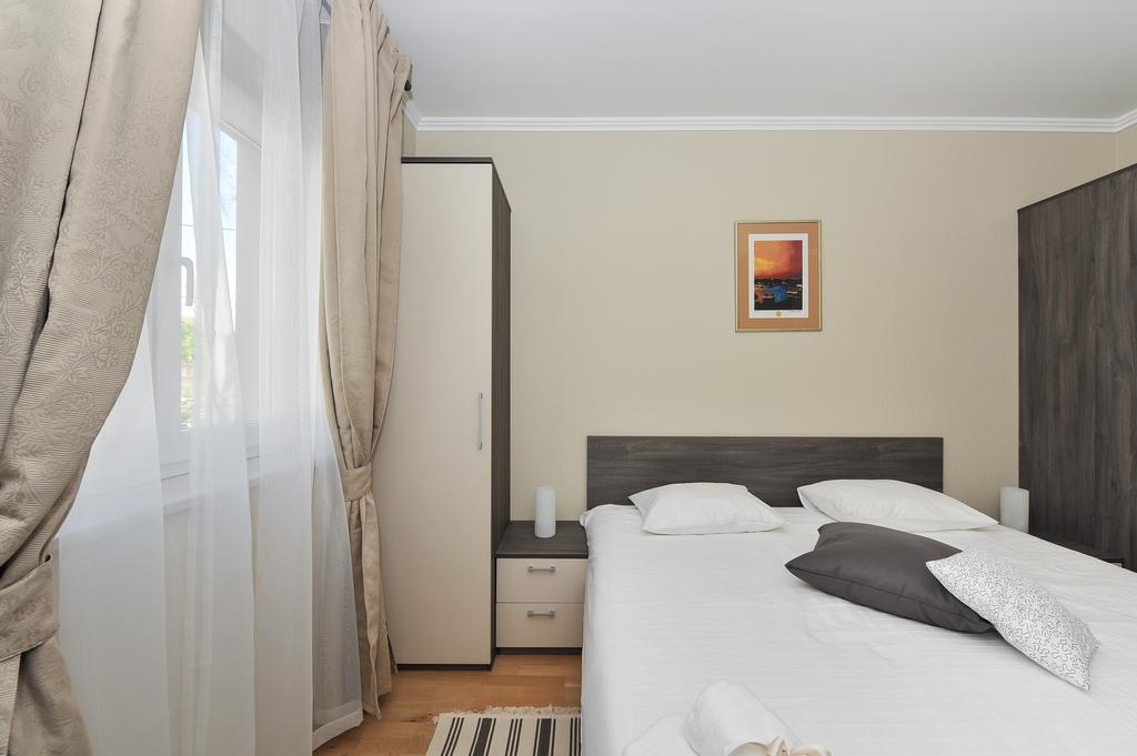 Apartmani Perić Meka Draga Obrovac Zewnętrze zdjęcie