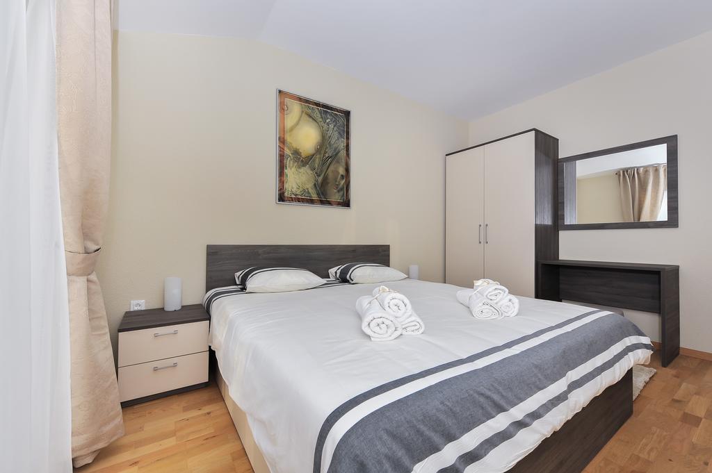 Apartmani Perić Meka Draga Obrovac Zewnętrze zdjęcie