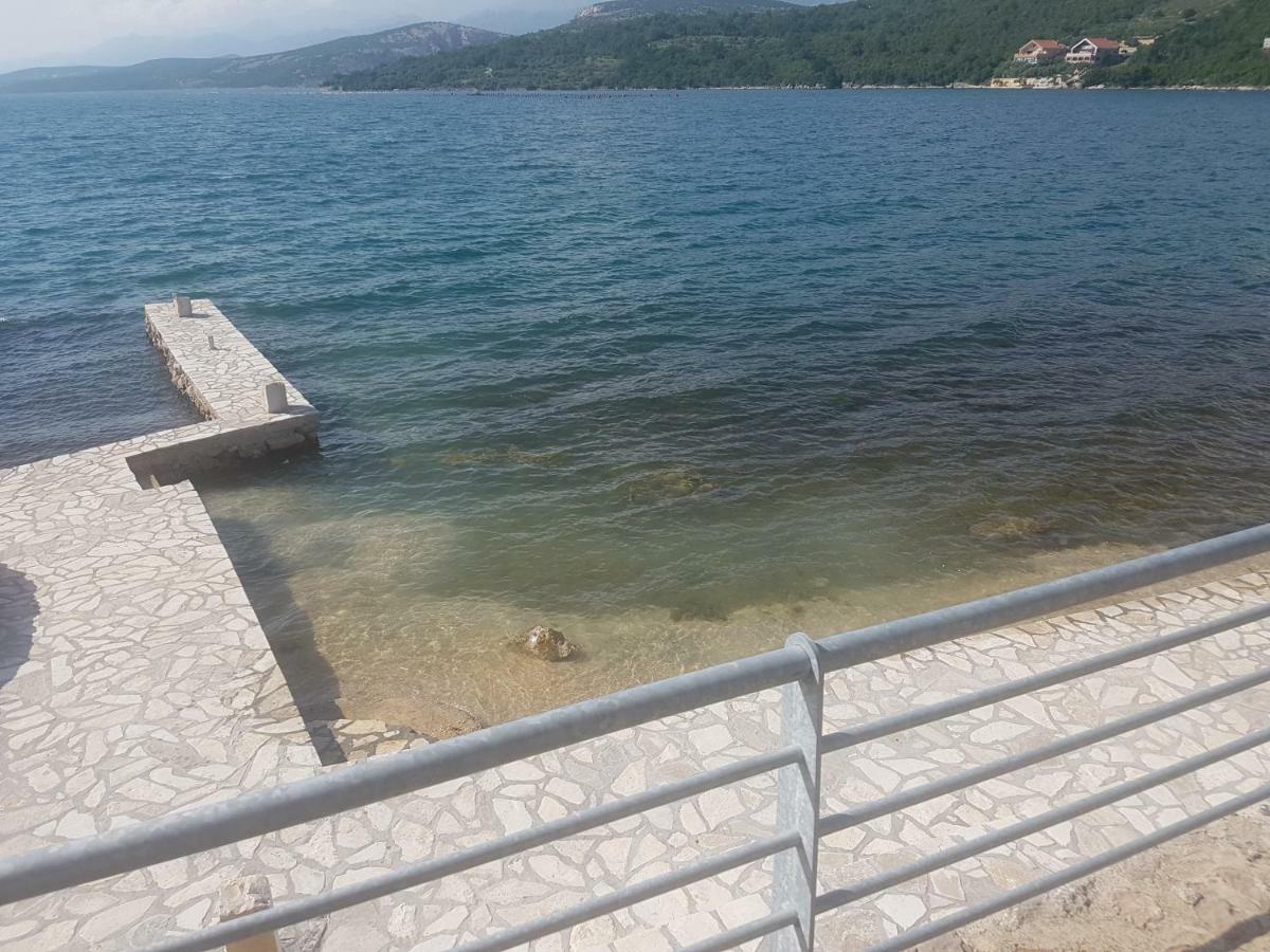 Apartmani Perić Meka Draga Obrovac Zewnętrze zdjęcie